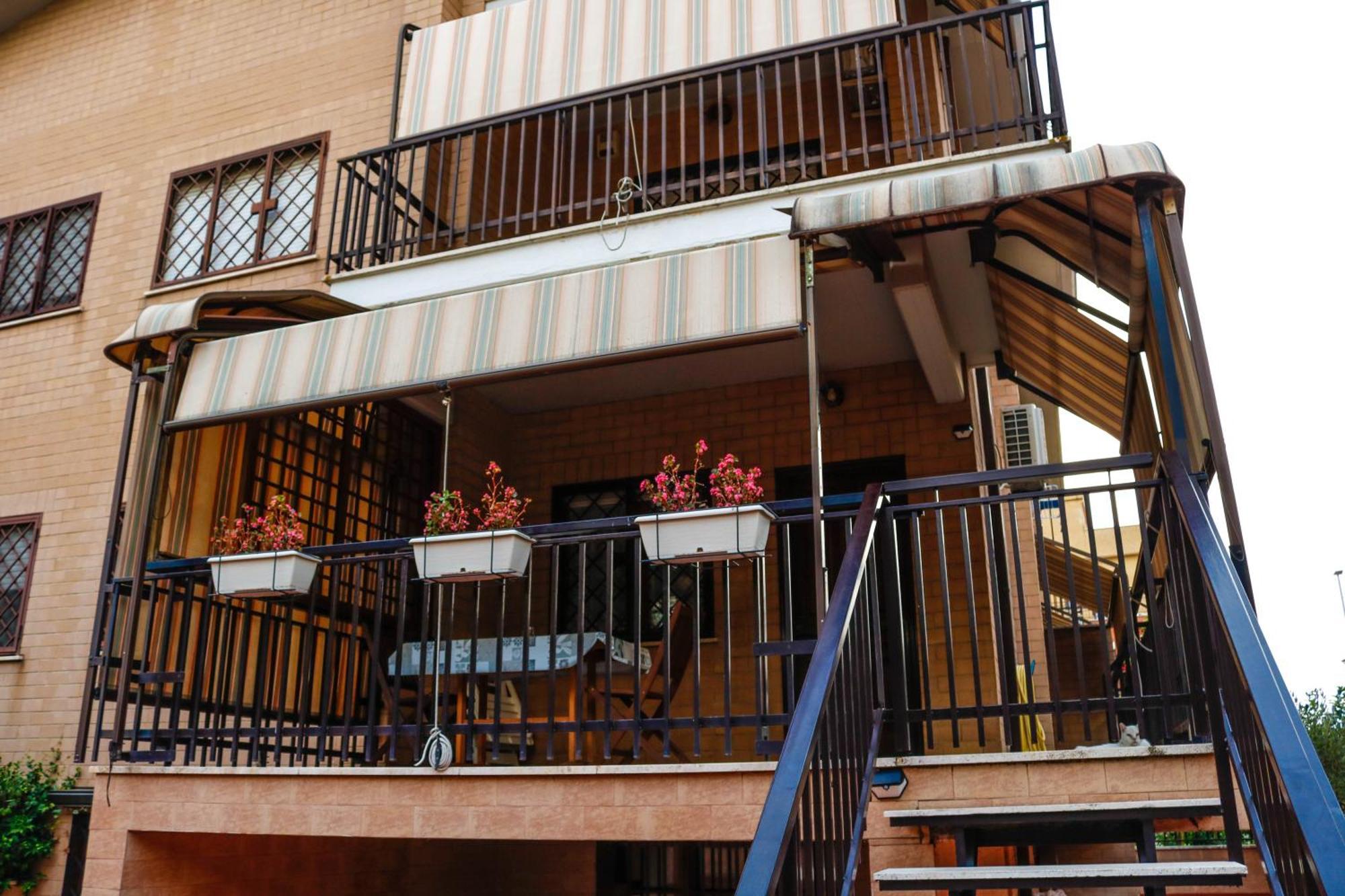 La Posada Roma Villa ภายนอก รูปภาพ